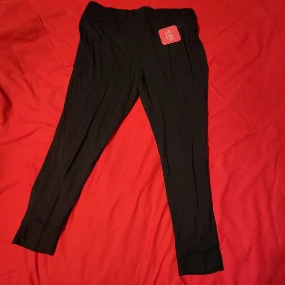 NWT Top and Pants by Isabel Maternity - Picture 9 of 12